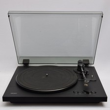 TEAC TN-175-B Belt Drive Turntable with Built-In Preamp - Black