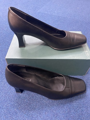 Clarks court shoes womens - clarks,