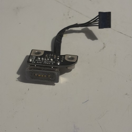 Genuine apple macbook - genuine,