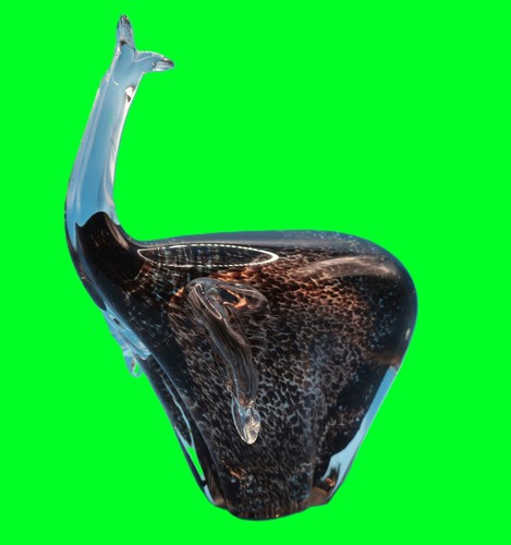 Glass elephant orniment - -, very