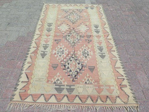 Peach cream tribal vintage - peach,
