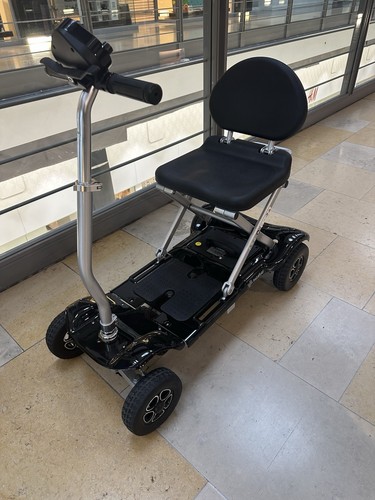 Auto folding livewell - auto,