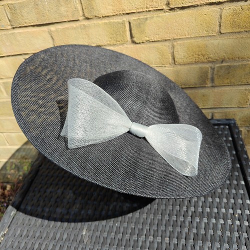 Black light grey bow wide - black,