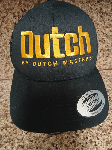 Yupoong dutch masters - by,