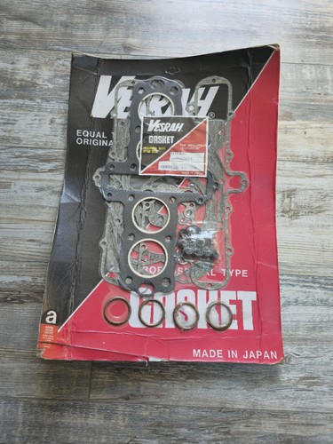 Kawasaki 1979 1982 z400 - kawasaki,