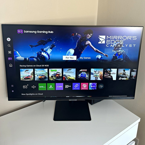 Samsung 32in led - 32in, 4k