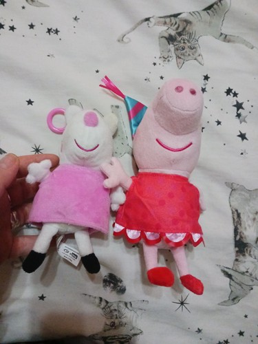 Pepa pig and suzi sheep - pig,