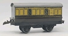 Hornby Series O Gauge GWR Guard Carriage Coach 1930s Chocolate & Cream Model