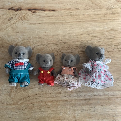 Sylvanian families tomy koalas - families,