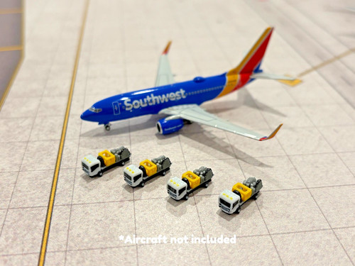 400 model airport - 1:400,