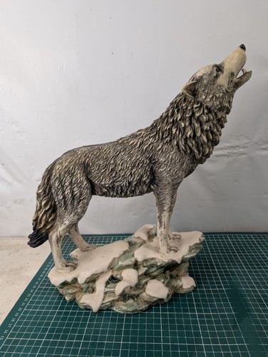 Vintage anina resin howling - vintage, la