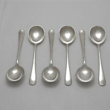 COLONIAL RATTAIL Design