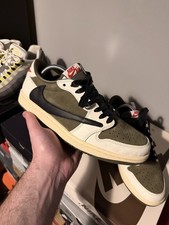 Air Jordan 1 Travis Scott