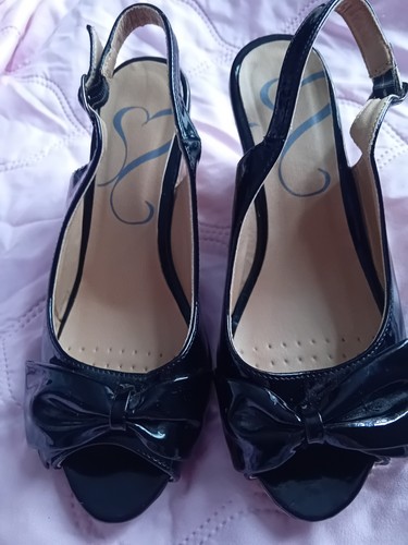 Yours black patent wedge - patent,