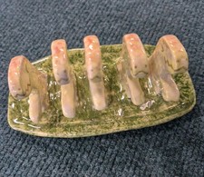 Studio Poole Pottery Hand Made Dinosaur  Toast Rack 1 Of 2 Offers Invited 