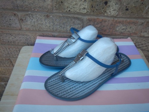Grendha blue silver - toe, post