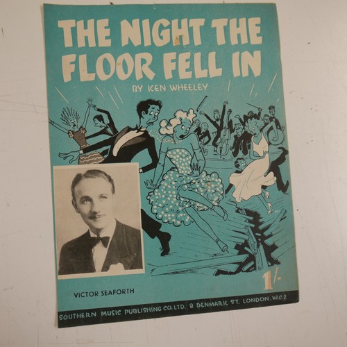 Songsheet the night - songsheet, floor