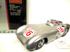 CMC M057  1:18  MERCEDES BENZ W196R #16 Streamliner MOSS Monza  BARGAIN!
