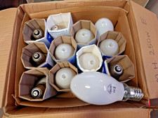 Box of 12 Venture Lighting
