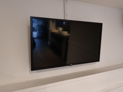 Inch used but - tv,