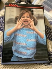 ROBIN LADIES SWEATER DOUBLE KNITTING PATTERN