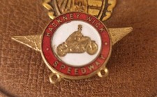 Hackney Wick Speedway Badge 1930's With Buttonhole Great Condition