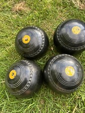 Henselite Australia Championship Green / Lawn Bowls Set 5 1/16
