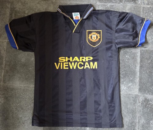 Official retro man - man, utd