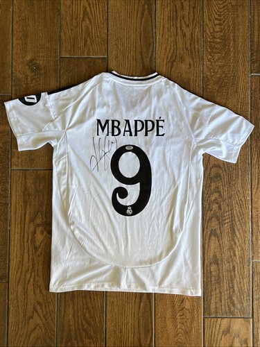 Kylian mbappe signed jersey - kylian,