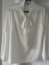 Closet Light Pussy Bow Ivory