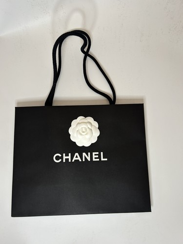 Chanel black store paper - black,