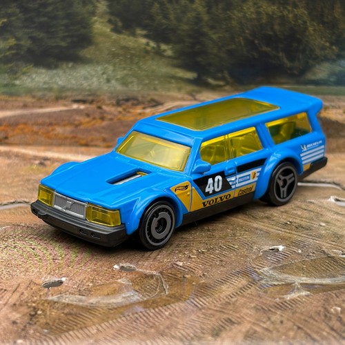 Hot wheels volvo - 240, drift
