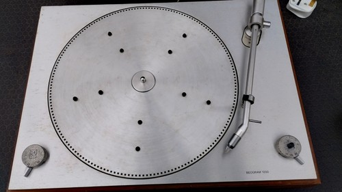 Bang olufsen beogram - bang, 1200