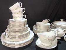 Very Rare Vintage Wedgewood Westbury Dinner And Tea Set For 6 Never Been Used