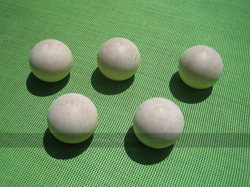 100 coconut shy ball beech - coconut,