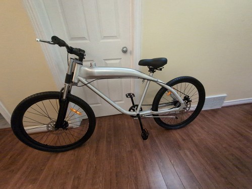 Motorized bicycle frame roller - motorized,