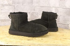 BLACK SUEDE SHEEPSKIN UGG AUSTRALIA CLASSIC MINI BOOTS SIZE 5 / 38 USED CON