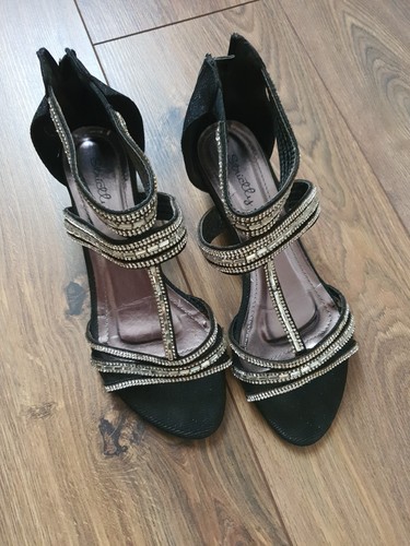Lovely sparkly shoes - lovely,