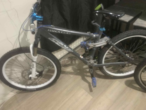 Cove hustler downhill bike - cove,