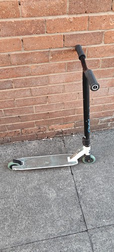 Slam mischief scooter - ,