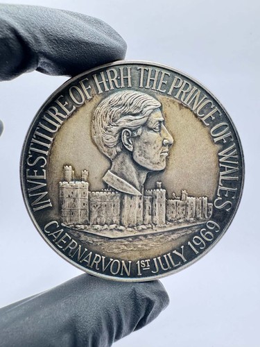 Silver 1969 investiture prince - silver,