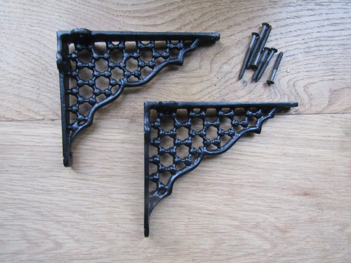 Pair lattice cast - of,