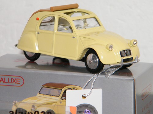 Citroën yellow dinky - 2,