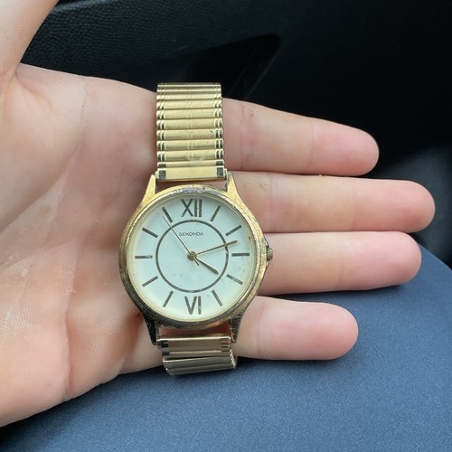Sekonda quartz white dial - sekonda,
