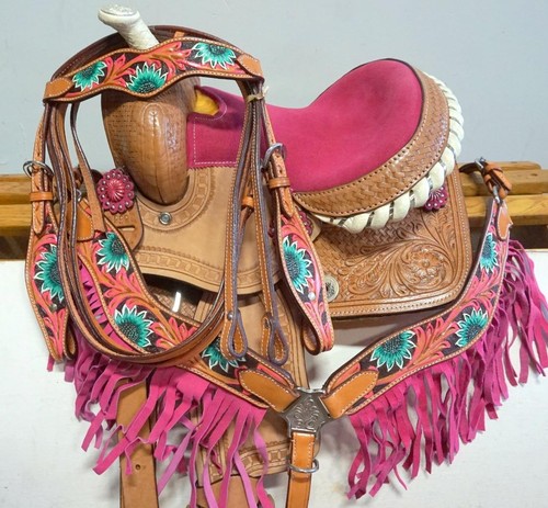 Barrel trail show saddle - barrel,