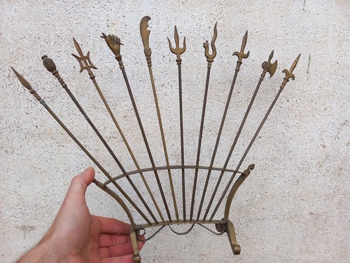 Miniature halberdiers rack - halberdiers,