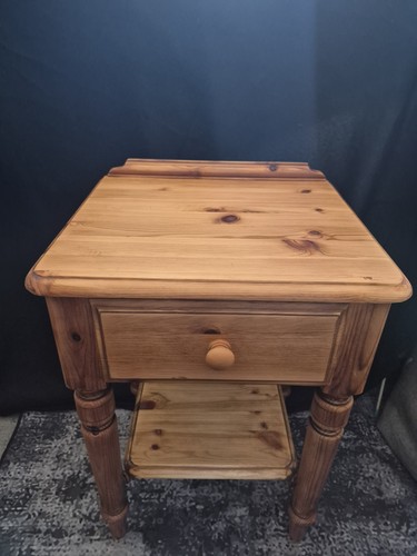 Ducal victoria pine lamp - victoria,