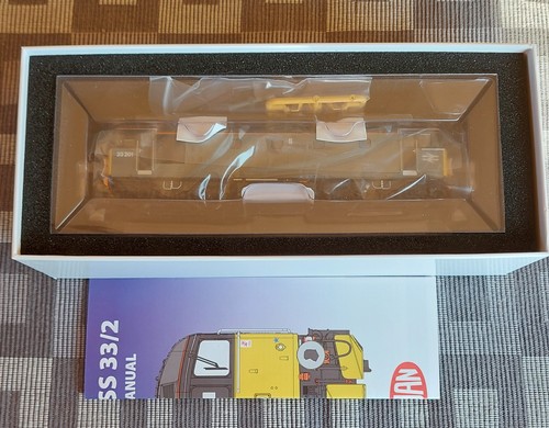 Heljan 3325 class 33 - 3325, br