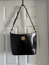Yves Saint Laurent Black
