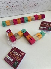 Majigg 2x Twisty Blocks Wooden